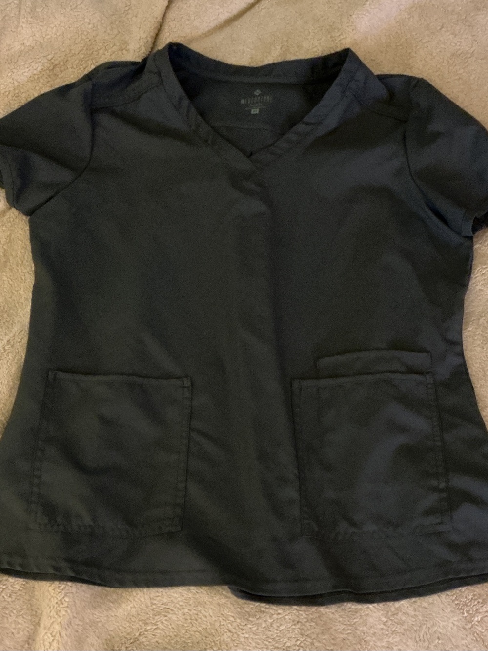 Med Couture dark grey V-Neck Short Sleeve Scrub Top
